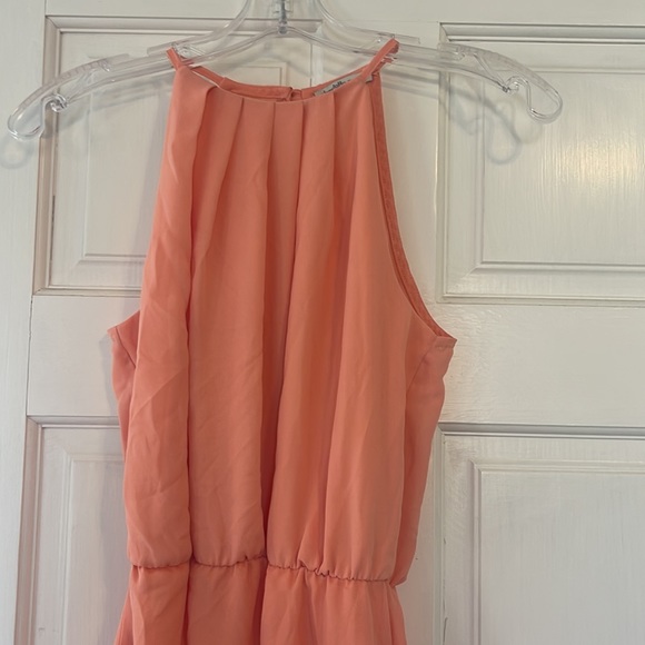 Cute dress - Picture 2 of 4